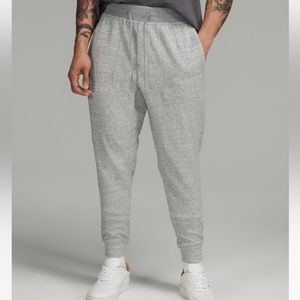 lululemon at ease jogger small heathered light grey